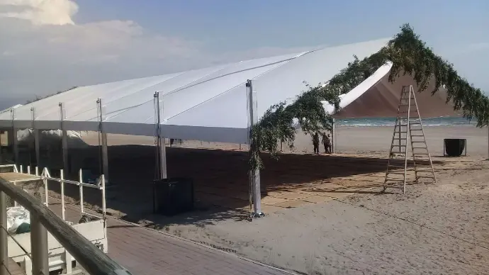 Fabricacion de toldos para playa 