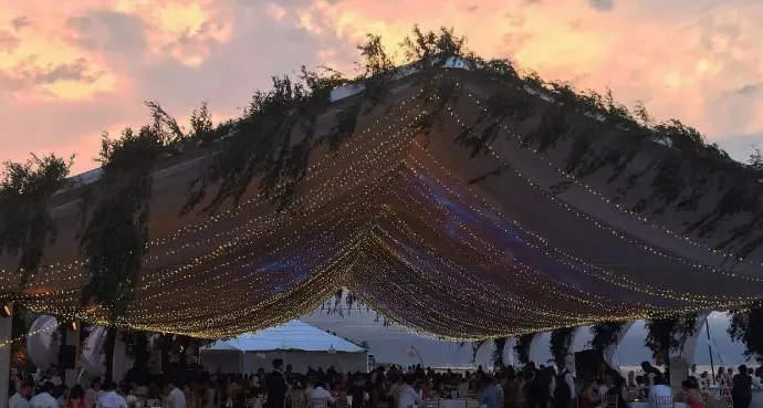 Haz que tu evento luzca con nuestros toldos eurotent 