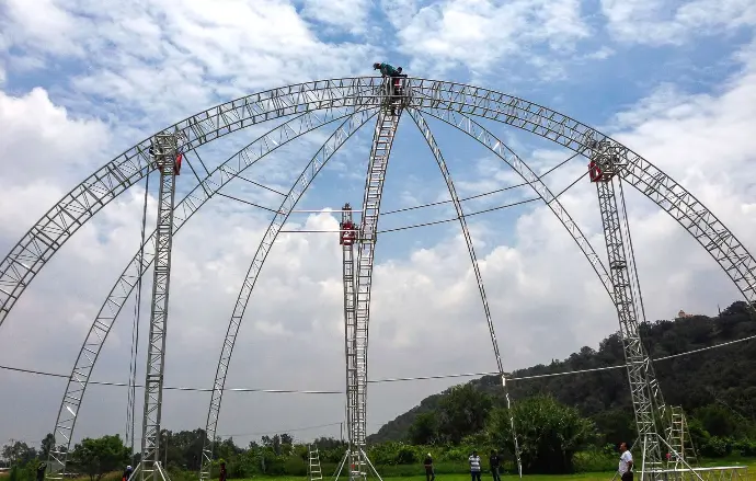 Domo para engrandecer tu evento en estructuras de aluminio 